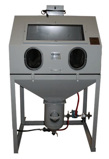 cyclone-dp38-direct-pressure-blast-cabinet-front-closed