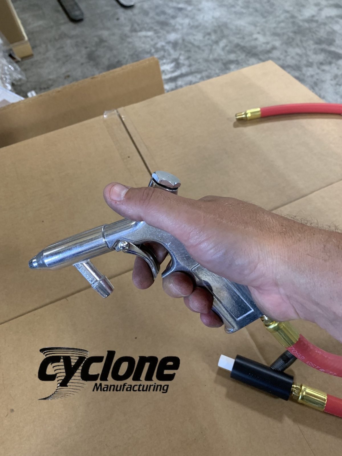 Sandblaster Gun What is it? How it is used? Cyclone Manufacturing